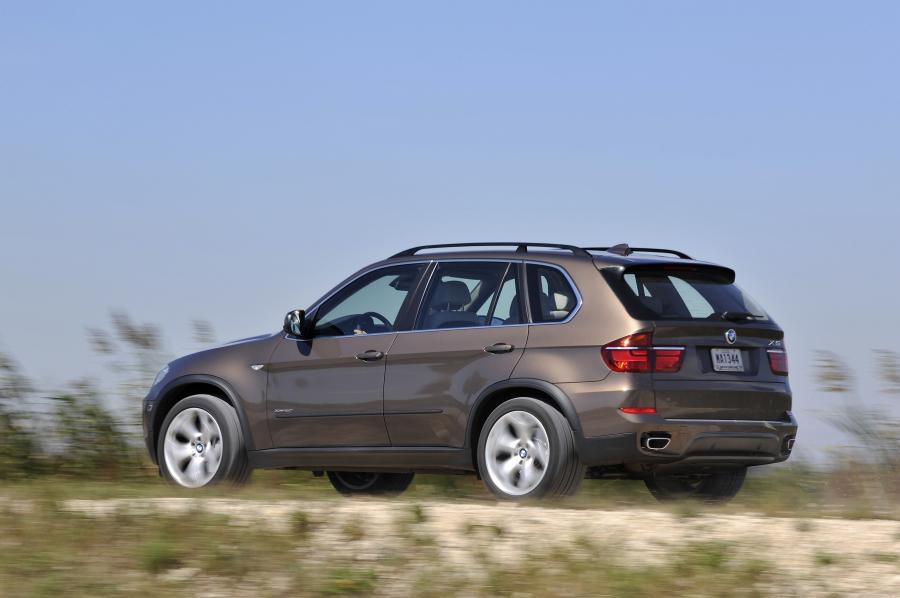  BMW X5 xDrive 5.0i 2010 года  (фото 51 из 142)
